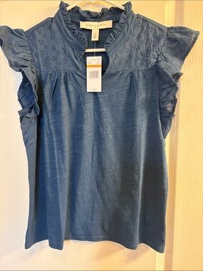 Blue Eyelet Ruffle Sleeve Top | Vintage America